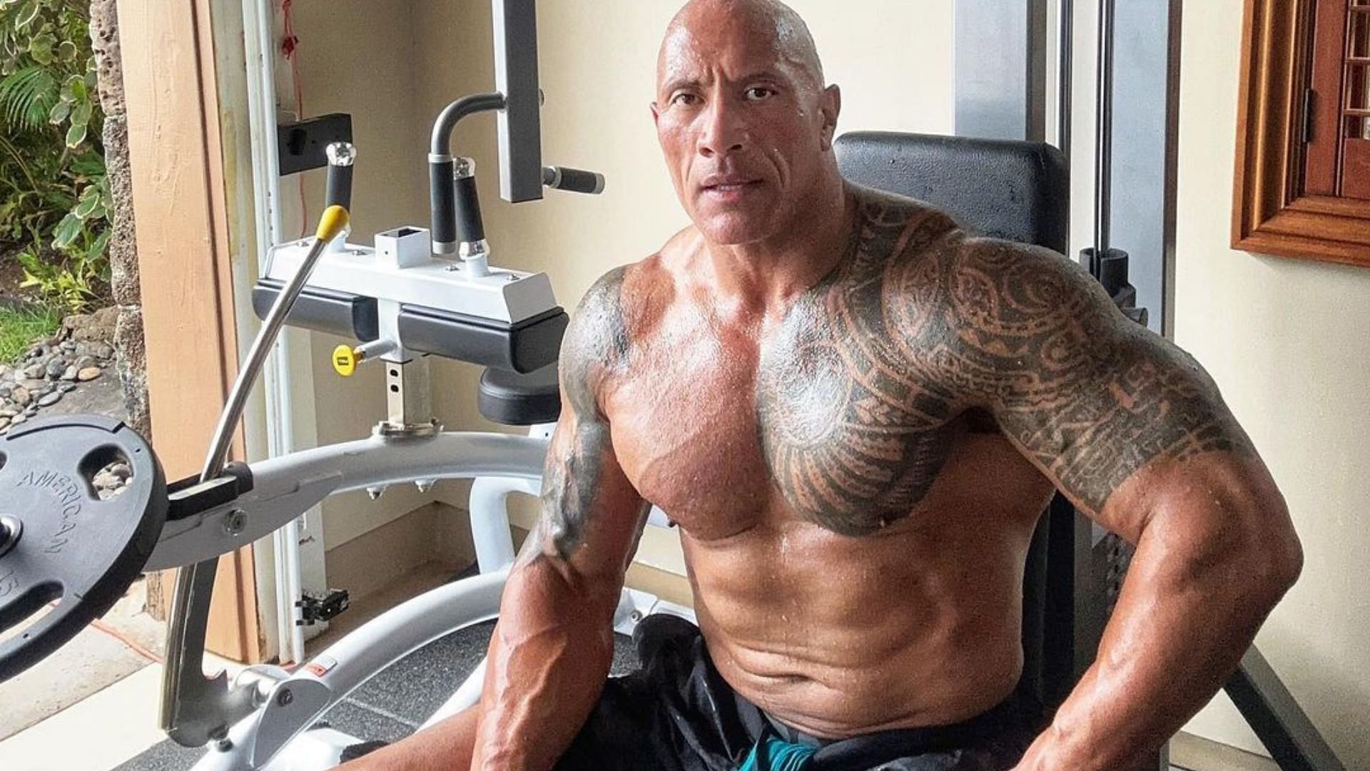 The Rock leg workout (Photo via The Rock's Instagram: @therock)